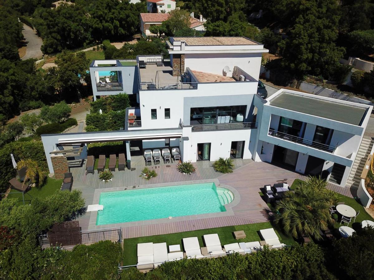 Villa Louancelie B&B Cavalaire-sur-Mer Eksteriør bilde