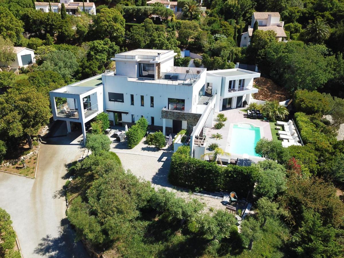 Villa Louancelie B&B Cavalaire-sur-Mer Eksteriør bilde