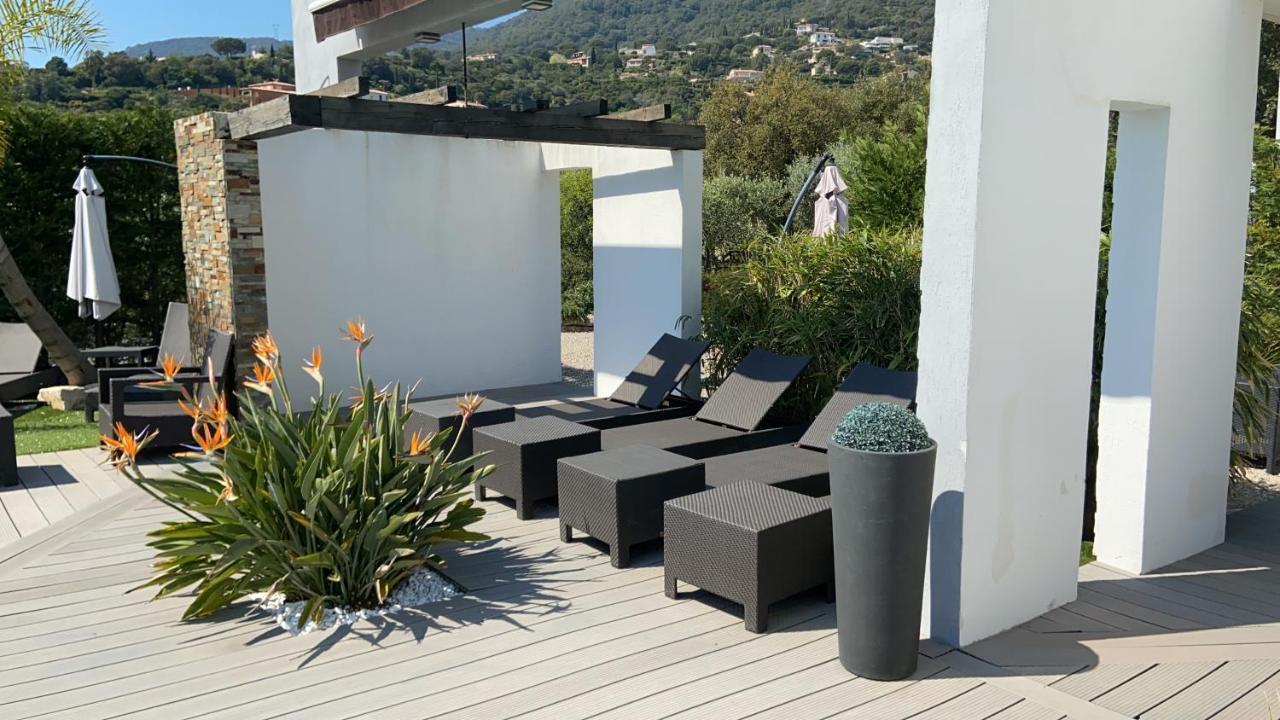 Villa Louancelie B&B Cavalaire-sur-Mer Eksteriør bilde