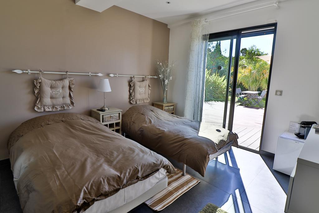 Villa Louancelie B&B Cavalaire-sur-Mer Eksteriør bilde