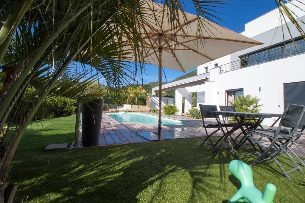 Villa Louancelie B&B Cavalaire-sur-Mer Eksteriør bilde
